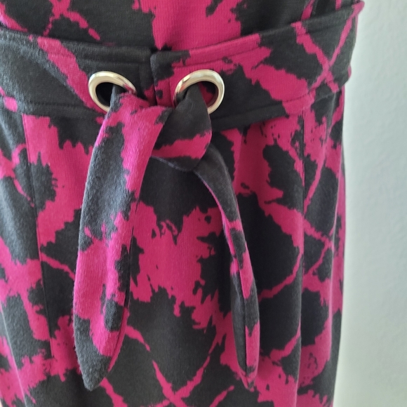 EUC Madison Leigh Cowl Neck Dress size 6 - Picture 3 of 12